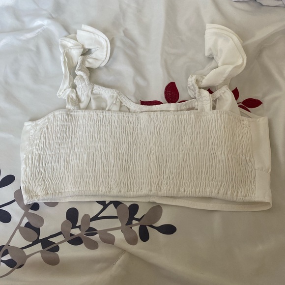 NWOT Crop top - Picture 3 of 3